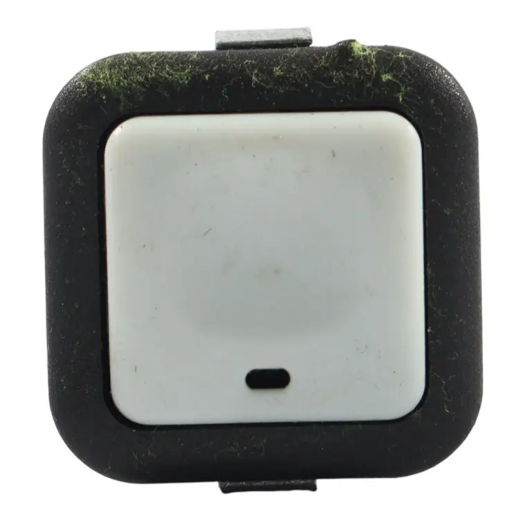 Land Rover Discovery 4 L319 Interruptor Botón Apertura Portón Trasero - SKU FQY500011 - Número de pieza FQY500011