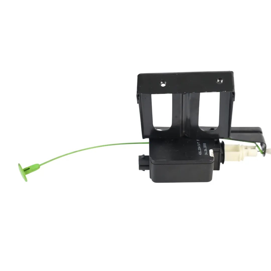 Flap Door Release Actuator to Range Rover L322 Fuel Tank with Part number FSG000020 Range Rover L322 Fuel Tank Flap Door Release Actuator - SKU FSG000020 - Part number FSG000020