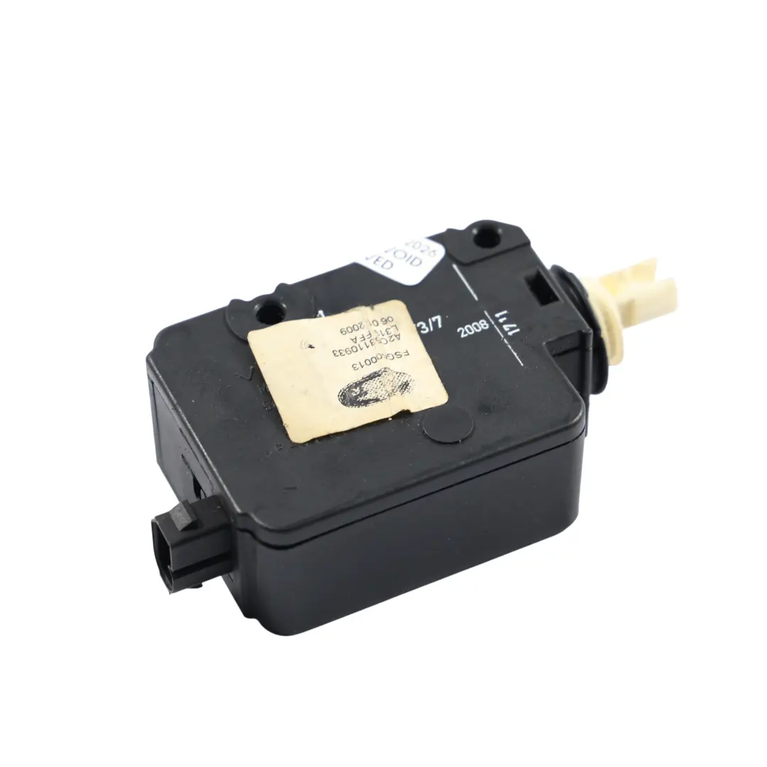 Land Rover Discovery 3 L319 Verrouillage Réservoir Carburant A2C53110933 - SKU FSG500013 - Numéro de pièce FSG500013