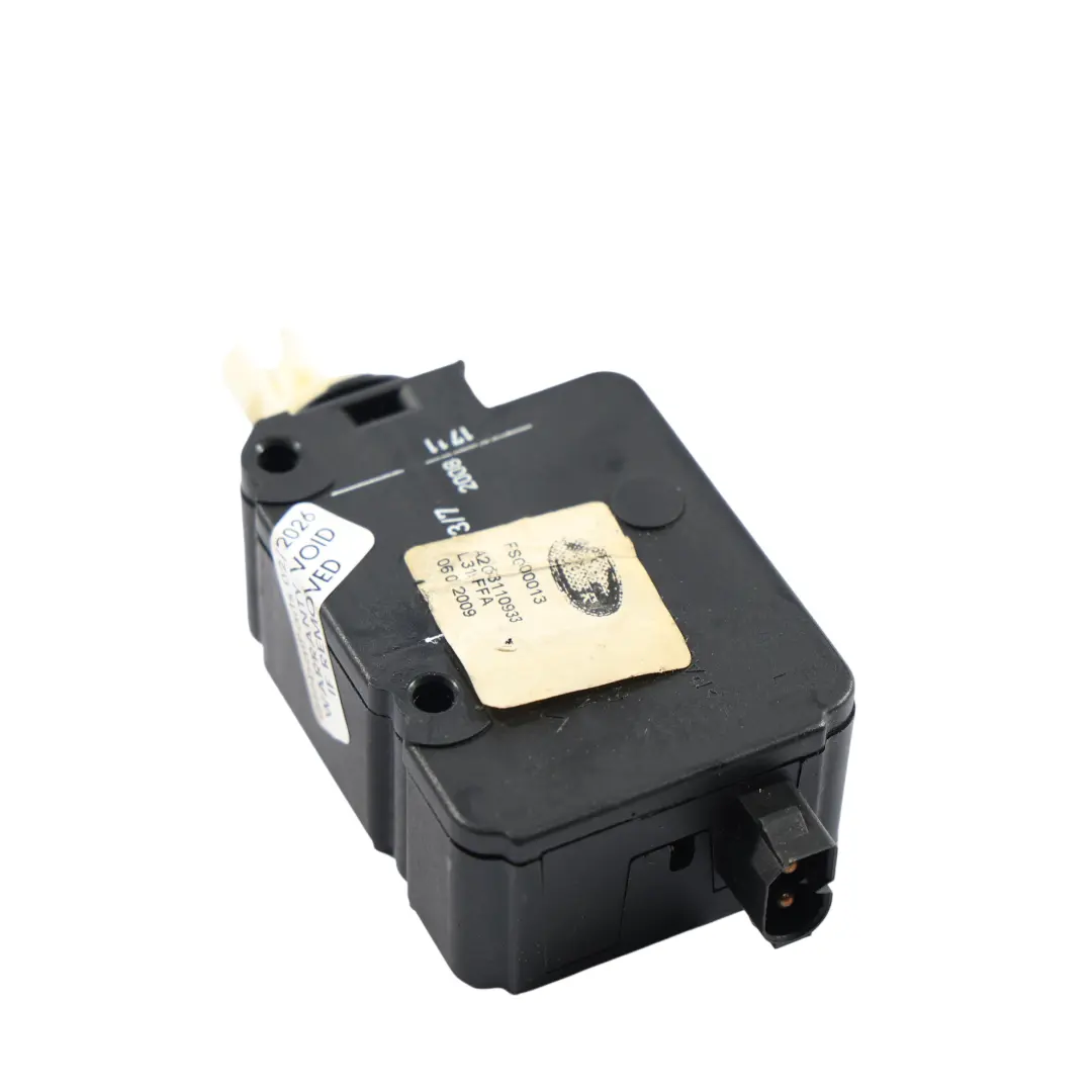 Verrouillage Réservoir Carburant A2C53110933 pour Land Rover Discovery 3 L319 à propos du numéro de pièce FSG500013 Land Rover Discovery 3 L319 Verrouillage Réservoir Carburant A2C53110933 - SKU FSG500013 - Numéro de pièce FSG500013