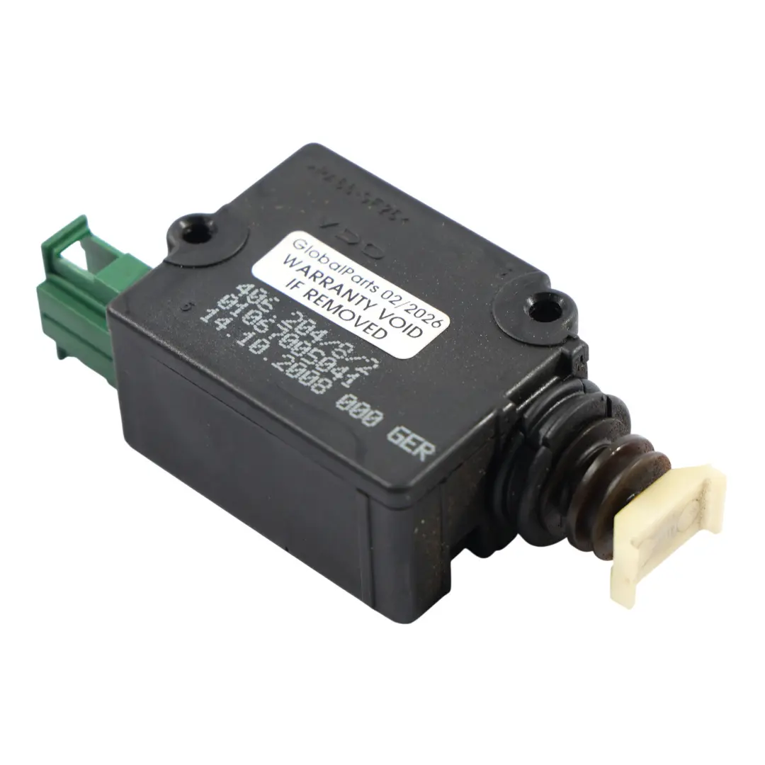 Lock Latch Actuator Right O/S 40620482 to Land Rover Discovery 3 L319 Tailgate with Part number FUG500120 Land Rover Discovery 3 L319 Tailgate Lock Latch Actuator Right O/S 40620482 - SKU FUG500120 - Part number FUG500120