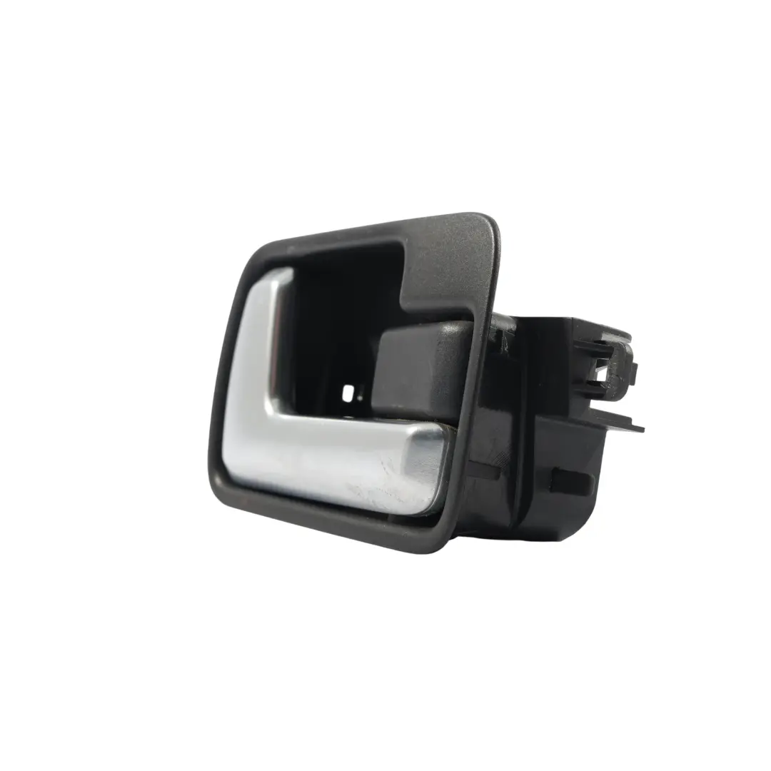 Land Rover Discovery 3 L319 Interior Door Handle Right O/S - SKU FVC-500-126 - Part number FVC500126