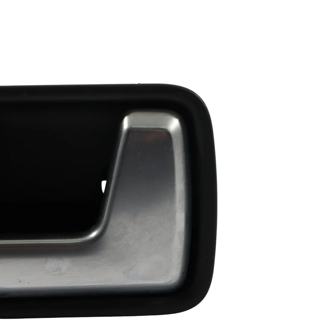 Tirador De Puerta Interior para Land Rover Discovery 3 L319 con número de pieza FVC500136 Land Rover Discovery 3 L319 Tirador De Puerta Interior - SKU FVC500136 - Número de pieza FVC500136