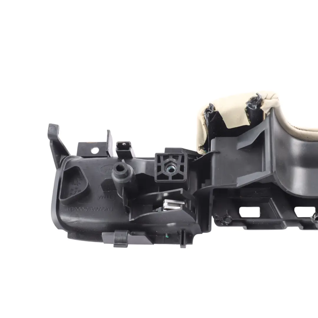 Panneau Cache Poignée Porte Intérieure Gauche pour Land Rover L322 à propos du numéro de pièce FVC500310 Land Rover L322 Panneau Cache Poignée Porte Intérieure Gauche - SKU FVC500310 - Numéro de pièce FVC500310