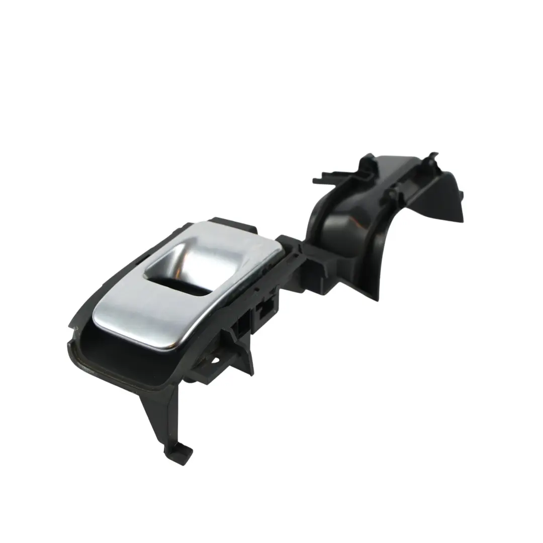 Pannello Copertura Maniglia Interna Porta Sinistra per Land Rover L322 con numero di parte FVC500310 Land Rover L322 Pannello Copertura Maniglia Interna Porta Sinistra - SKU FVC500310 - Numero di parte FVC500310