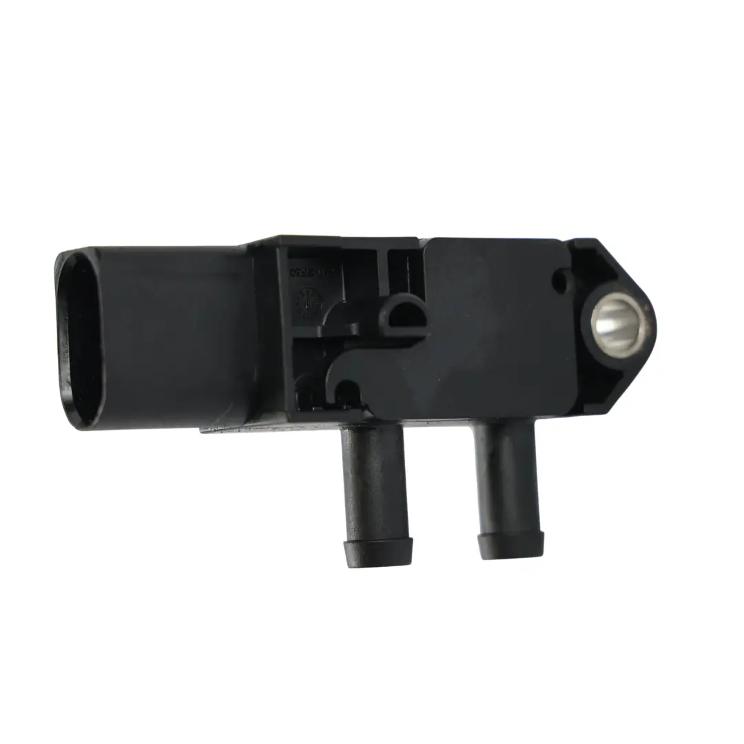 Sensore Pressione Gas Scarico 2.0 per Land Rover Discovery Sport L550 con numero di parte G4D3-5L200-AB Land Rover Discovery Sport L550 Sensore Pressione Gas Scarico 2.0 - SKU G4D3-5L200-AB - Numero di parte G4D3-5L200-AB