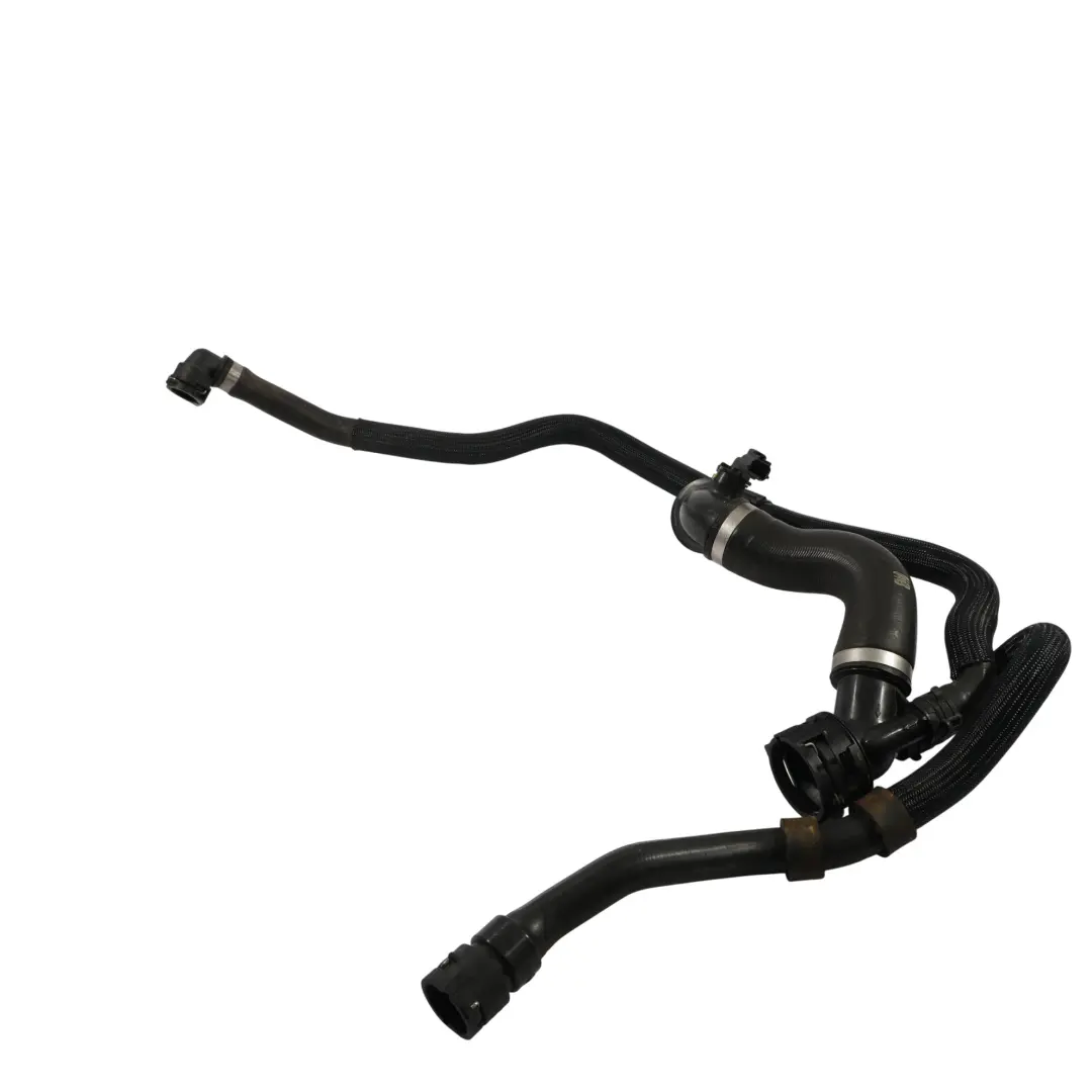 Przewód Wąż Wody Płynu 204DT do Land Rover Discovery Sport L550 o numerze GJ32-8286-AB Land Rover Discovery Sport L550 Przewód Wąż Wody Płynu 204DT - SKU GJ32-8286-AB - Numer Części GJ32-8286-AB