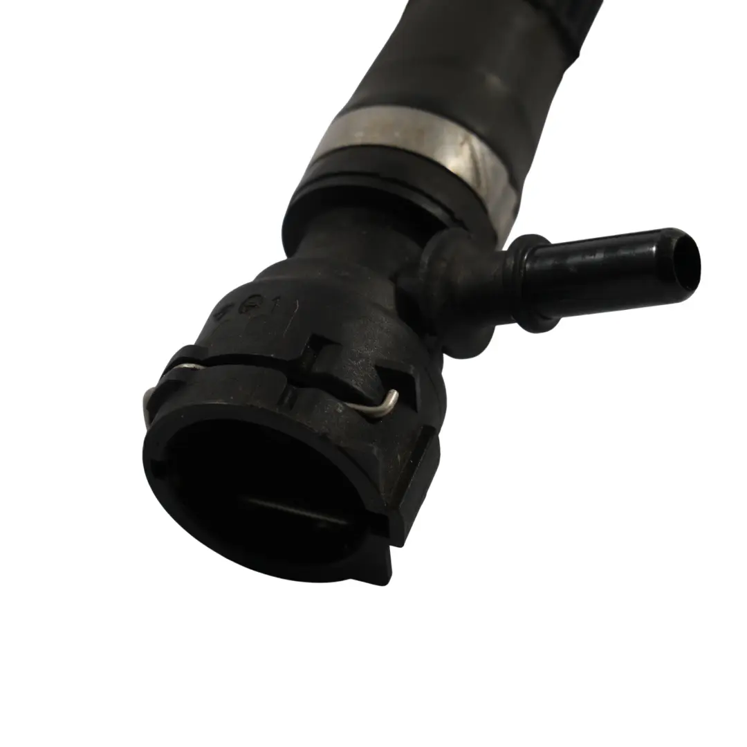 Tuyau Refroidissement D'Eau 2.0 Diesel pour Land Rover Discovery L550 à propos du numéro de pièce GJ32-8B504-AA Land Rover Discovery L550 Tuyau Refroidissement D'Eau 2.0 Diesel - SKU GJ32-8B504-AA - Numéro de pièce GJ32-8B504-AA