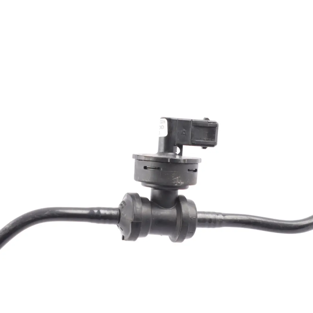 Land Rover Discovery Sport L550 Tuyau Conduite Vide - SKU GJ32-9C490-AF - Numéro de pièce GJ32-9C490-AF