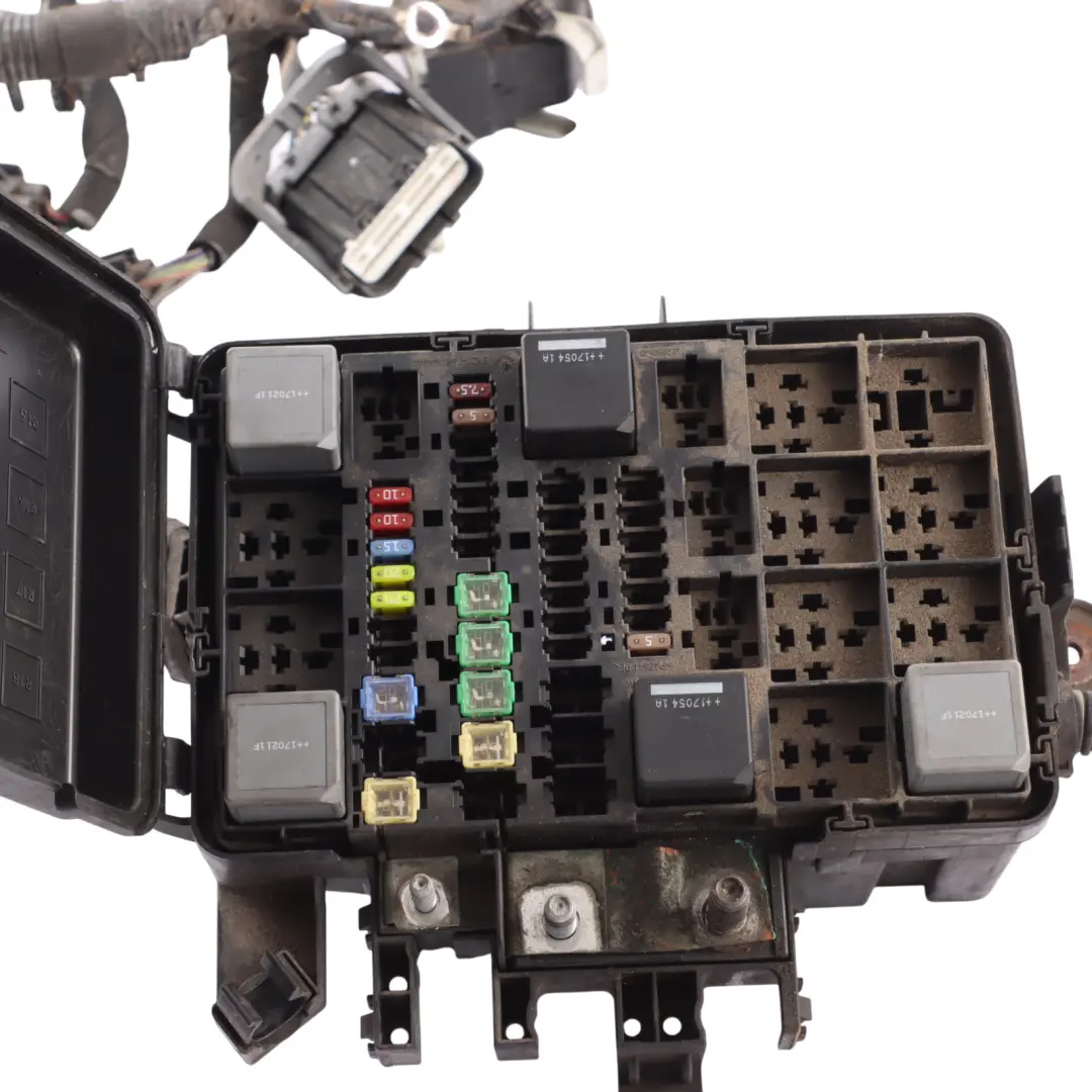 Mk8 Engine Bay Under Bonnet Fuse Box Wiring to Ford Transit with Part number GK3T-9K499-BBB Ford Transit Mk8 Engine Bay Under Bonnet Fuse Box Wiring - SKU GK3T-9K499-BBB - Part number GK3T-9K499-BBB