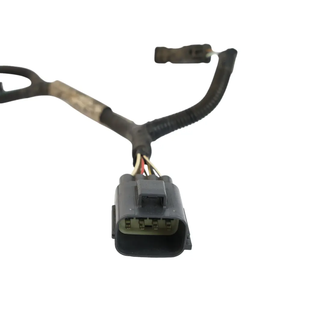 Wiring to Land Rover Discovery Sport L550 Diesel Ad Blue Tank with Part number GK72-14407-AB Land Rover Discovery Sport L550 Diesel Ad Blue Tank Wiring - SKU GK72-14407-AB - Part number GK72-14407-AB