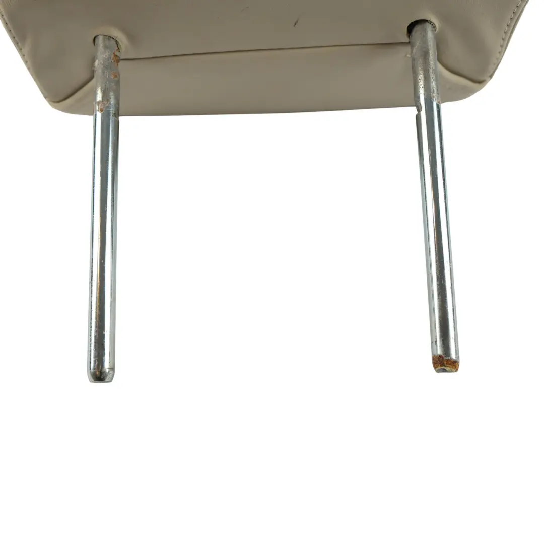Poggiatesta Sedile Anteriore Pelle Sinistra Destra per Range Rover L320 con numero di parte HAH501640LUP Range Rover L320 Poggiatesta Sedile Anteriore Pelle Sinistra Destra - SKU HAH501640LUP - Numero di parte HAH501640LUP
