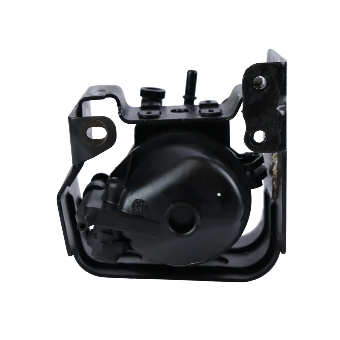 Soporte Carcasa Filtro Combustible para Land Rover Discovery Sport L550 con número de pieza HJ32-9D202-AE Land Rover Discovery Sport L550 Soporte Carcasa Filtro Combustible - SKU HJ32-9D202-AE - Número de pieza HJ32-9D202-AE