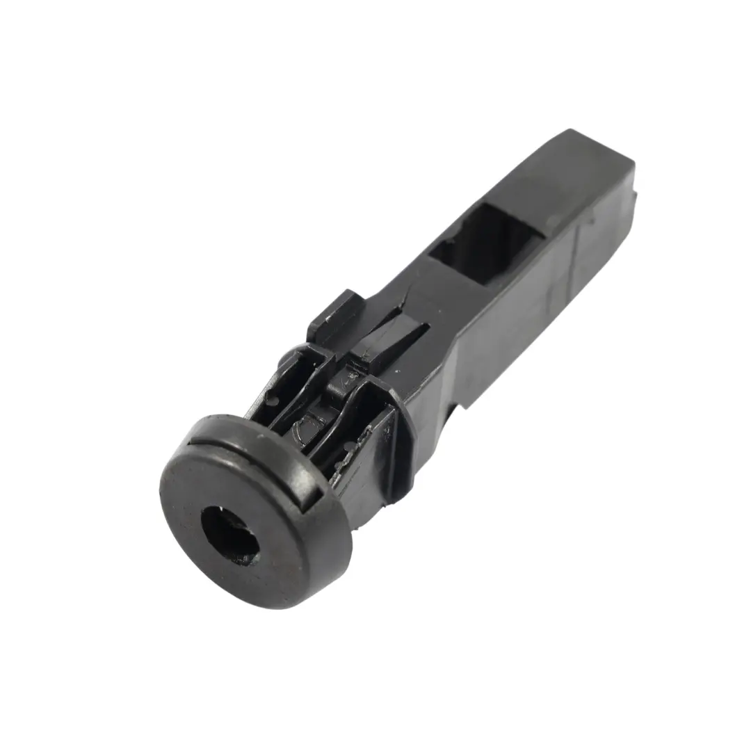 Supporto Staffa Guida Poggiatesta per Land Rover Discovery 4 L319 con numero di parte HJQ500110PVJ Land Rover Discovery 4 L319 Supporto Staffa Guida Poggiatesta - SKU HJQ500110PVJ - Numero di parte HJQ500110PVJ