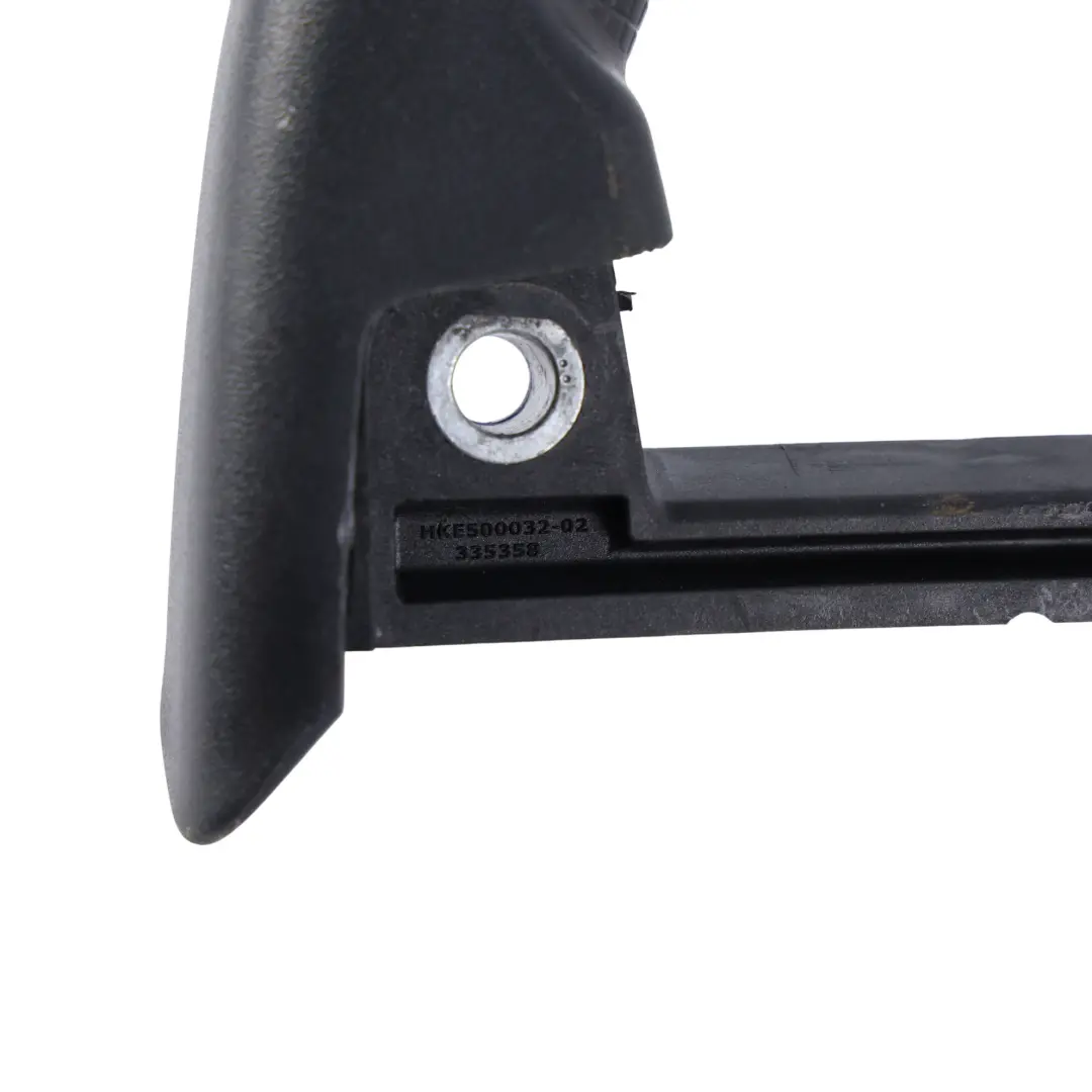 Front Seat Grab Handle Left N/S to Land Rover Discovery 3 L319 with Part number HKE500032 Land Rover Discovery 3 L319 Front Seat Grab Handle Left N/S - SKU HKE500032 - Part number HKE500032