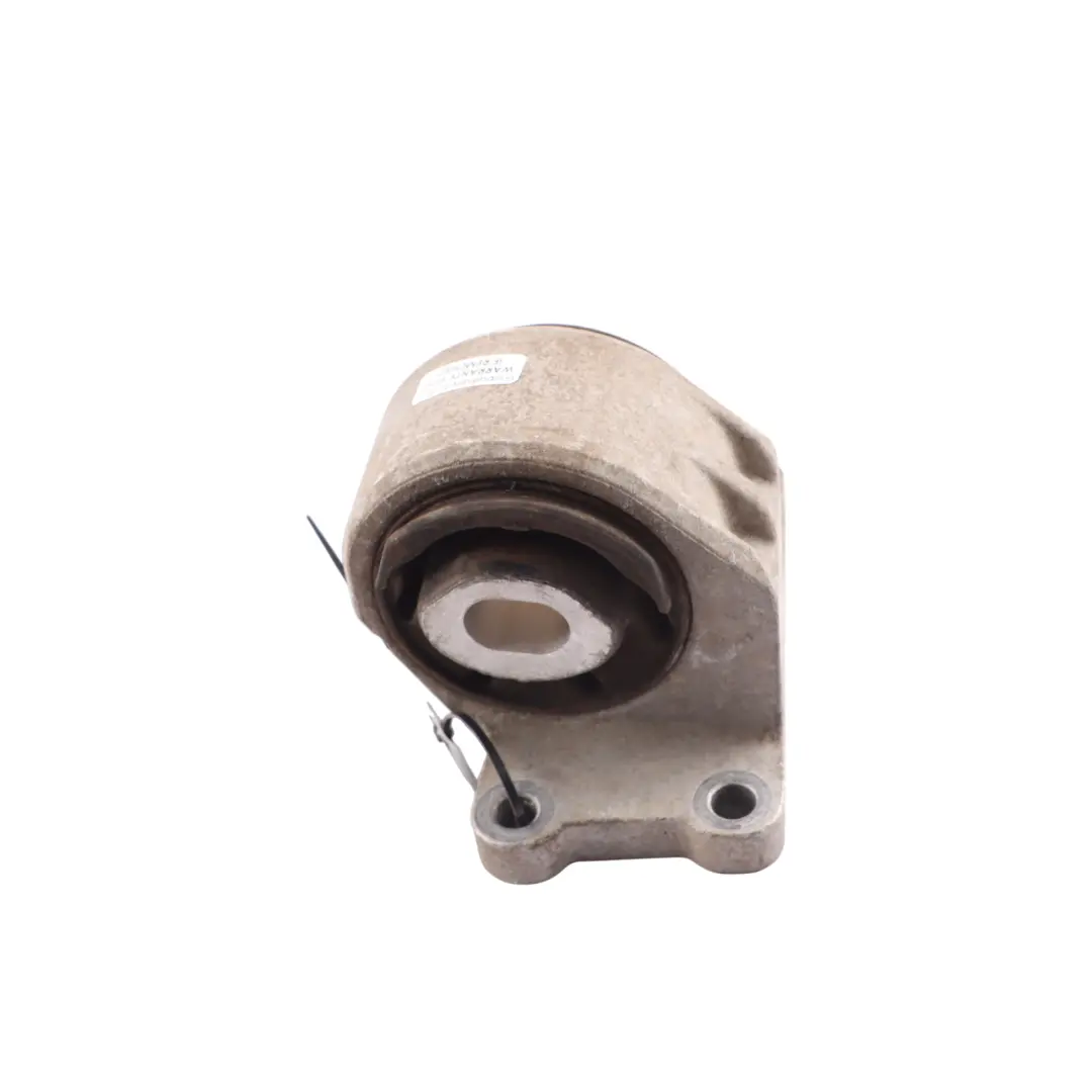 Land Rover Discovery 4 L319 Support Fixation Boîte Transfer - SKU IAF500021 - Numéro de pièce IAF500021