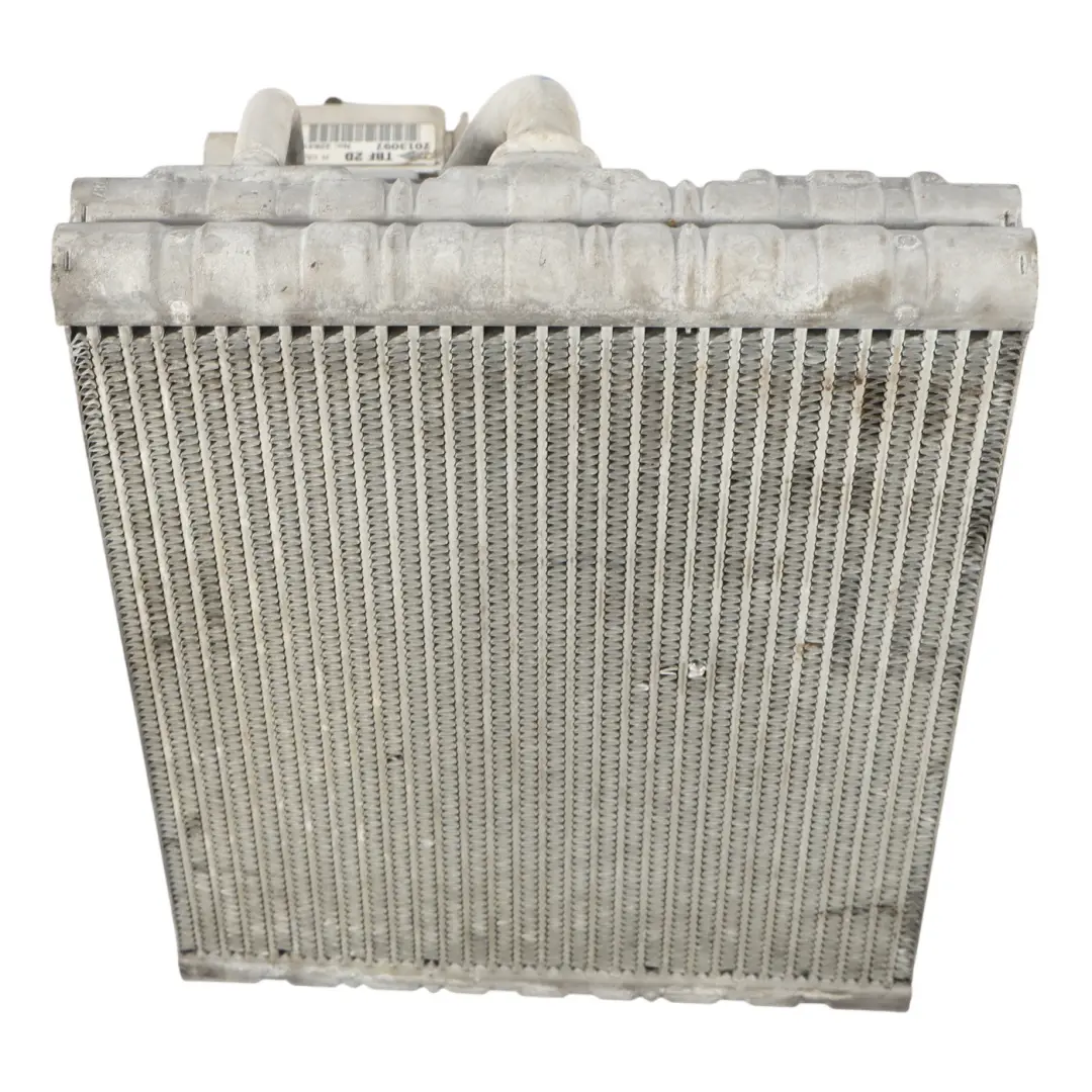 C451 Riscaldatore Aria Condizionata Matrix Radiatore per Smart Fortwo con numero di parte K8062002 Smart Fortwo C451 Riscaldatore Aria Condizionata Matrix Radiatore - SKU K8062002 - Numero di parte K8062002