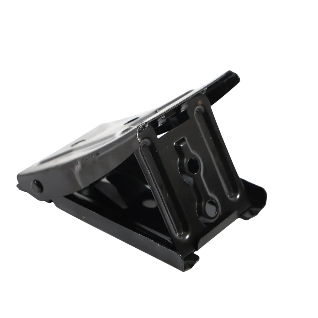 Cassetta Porta Attrezzi Multifunzionale per Land Rover Discovery L319 con numero di parte KBK500160C97XA Land Rover Discovery L319 Cassetta Porta Attrezzi Multifunzionale - SKU KBK500160C97XA-1 - Numero di parte KBK500160C97XA