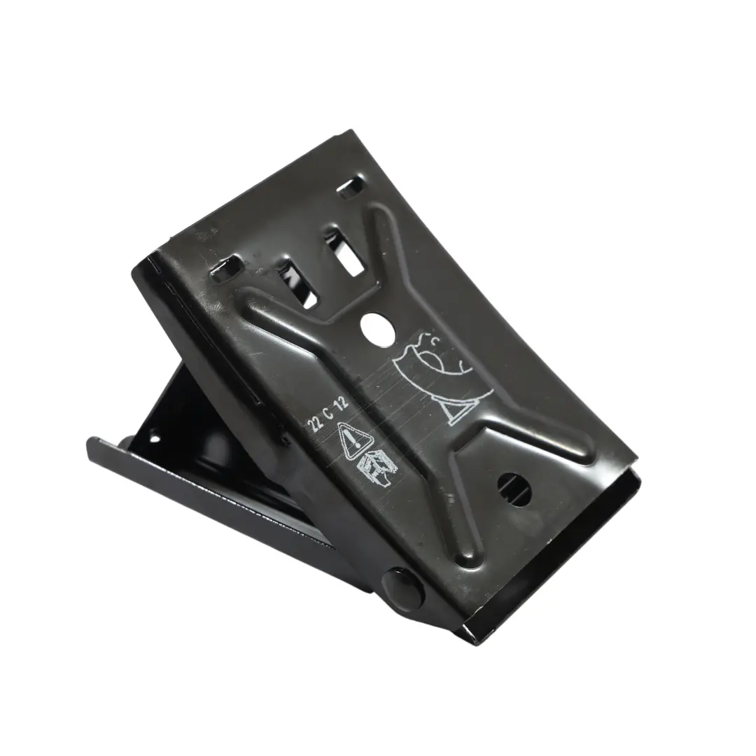 Cassetta Porta Attrezzi Multifunzionale per Land Rover Discovery L319 con numero di parte KBK500160C97XA Land Rover Discovery L319 Cassetta Porta Attrezzi Multifunzionale - SKU KBK500160C97XA-1 - Numero di parte KBK500160C97XA