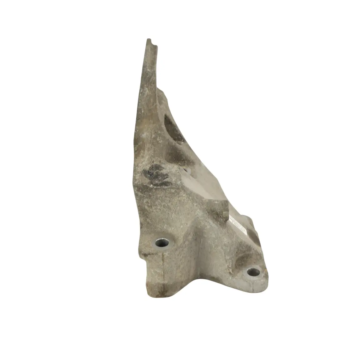 Łapa Wspornik Mocowania Silnika Lewo 4H226061AA do Land Rover Discovery 3 L319 o numerze KKU500580 Land Rover Discovery 3 L319 Łapa Wspornik Mocowania Silnika Lewo 4H226061AA - SKU KKU500580 - Numer Części KKU500580