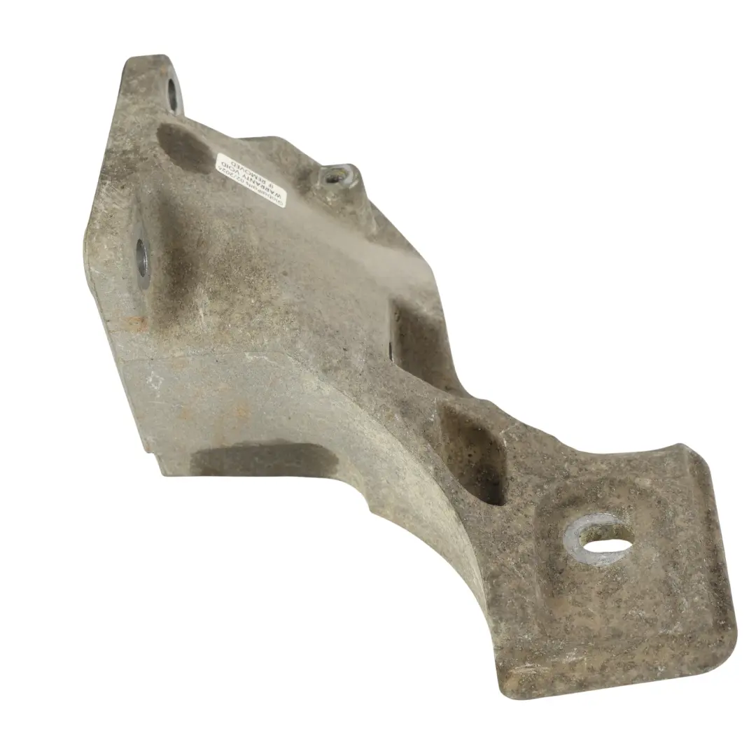 Staffa Supporto Motore Sinistra 4H22-6061-AA per Land Rover Discovery 3 con numero di parte KKU500580 Land Rover Discovery 3 Staffa Supporto Motore Sinistra 4H22-6061-AA - SKU KKU500580 - Numero di parte KKU500580