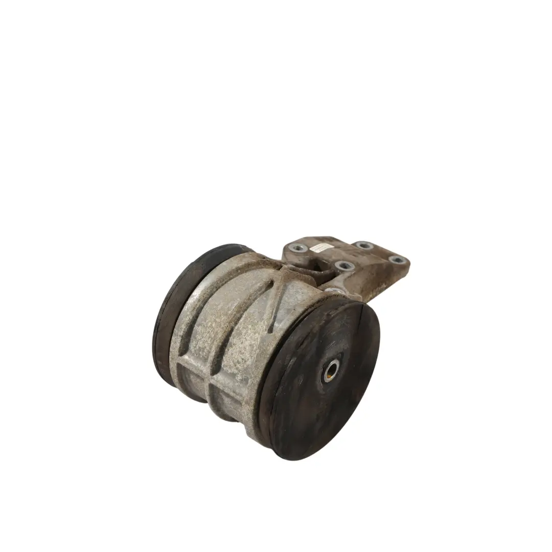 Support Boîte Vitesses Automatique pour Land Rover Range Rover L322 à propos du numéro de pièce KQB500530 Land Rover Range Rover L322 Support Boîte Vitesses Automatique - SKU KQB500530 - Numéro de pièce KQB500530