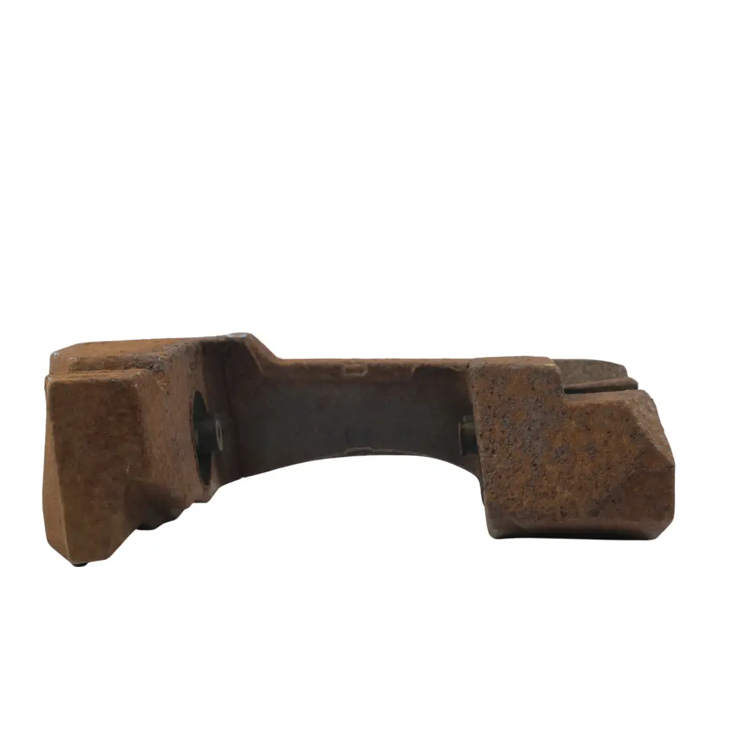 Frame Cross Member Bracket Support Right O/S to Range Rover L319 L320 with Part number KQD500123 Range Rover L319 L320 Frame Cross Member Bracket Support Right O/S - SKU KQD500123 - Part number KQD500123