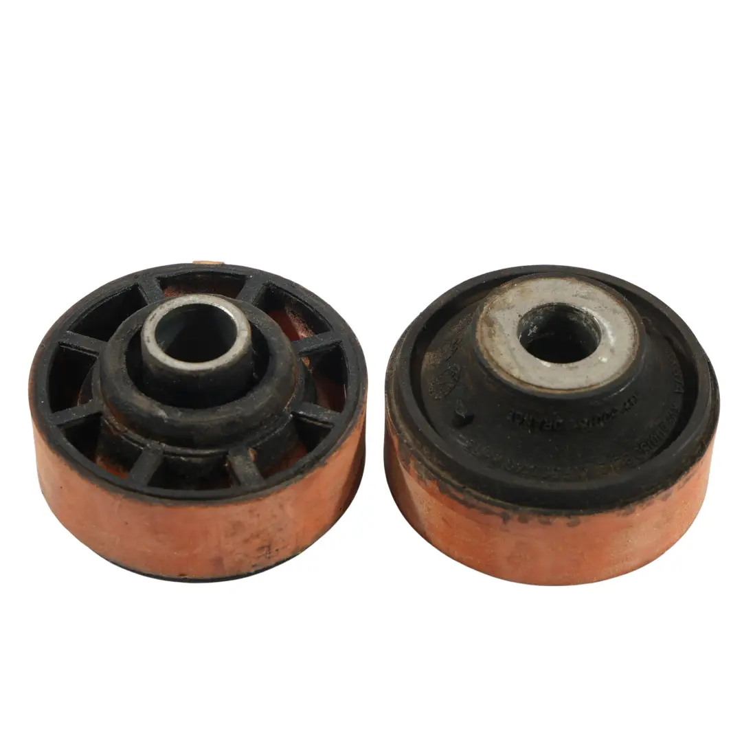 Rahmen Karosserie Halter Isolierung Set X2 KVF500161 für Land Rover Discovery 3 L319 mit Teilenummer KVF-500161 Land Rover Discovery 3 L319 Rahmen Karosserie Halter Isolierung Set X2 KVF500161 - SKU KVF-500161-1 - Teilenummer KVF-500161