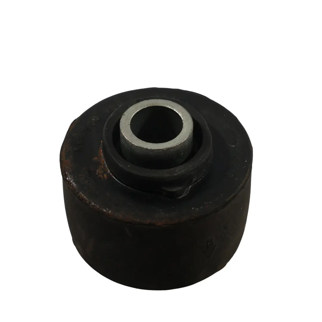 Soporte Chasis Superior Izquierdo Derecho para Land Rover Discovery 4 L319 con número de pieza KVF500120 Land Rover Discovery 4 L319 Soporte Chasis Superior Izquierdo Derecho - SKU KVF500120 - Número de pieza KVF500120