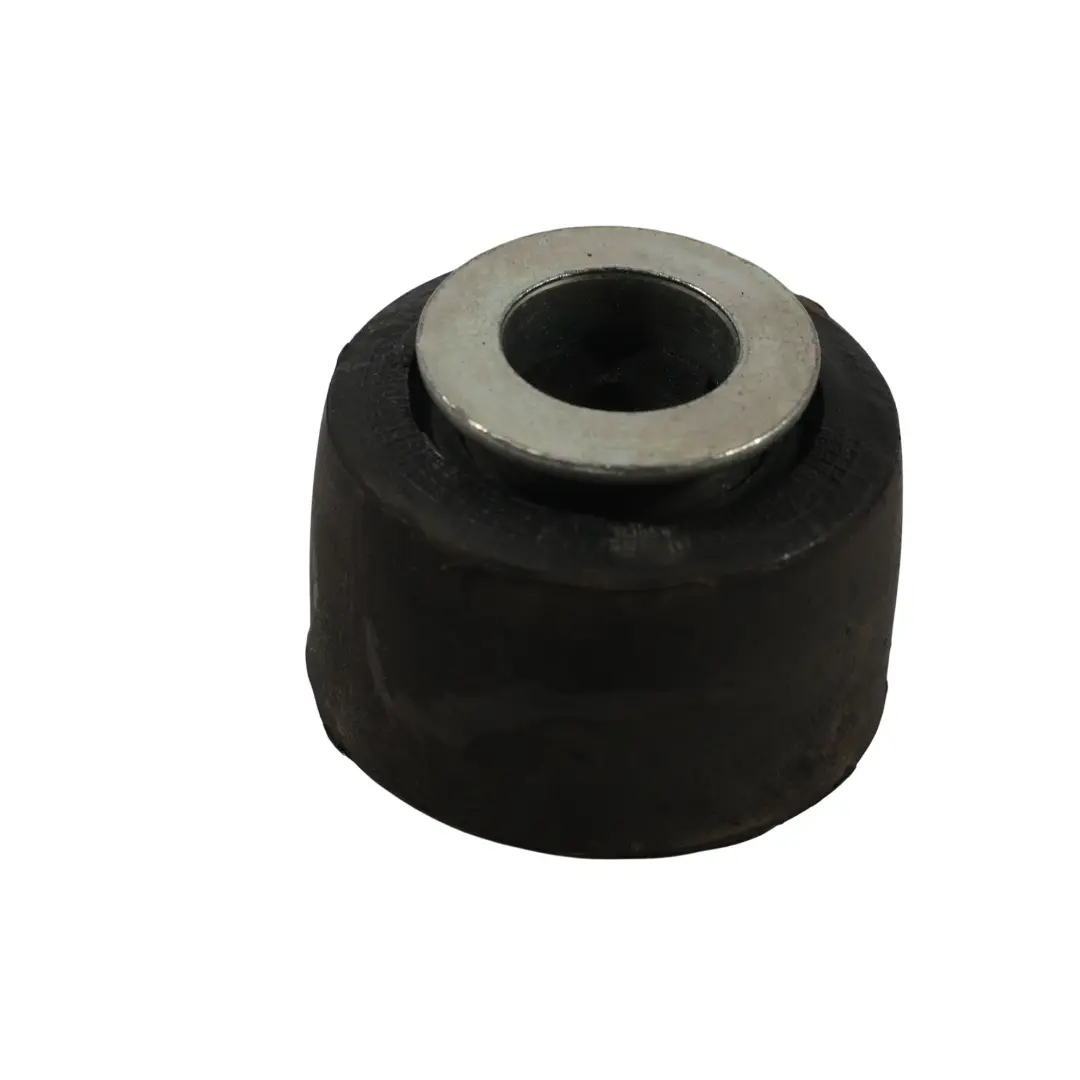 Land Rover Discovery 4 L319 Support Châssis Supérieur Gauche Droite - SKU KVF500120 - Numéro de pièce KVF500120