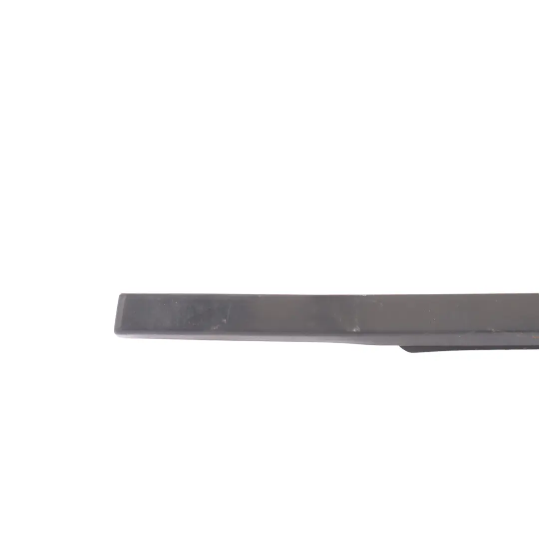Land Rover Freelander 2 L359 Front Door Outer Weatherstrip Left N/S 6H52201A39AB - SKU LR001688 - Part number LR001688