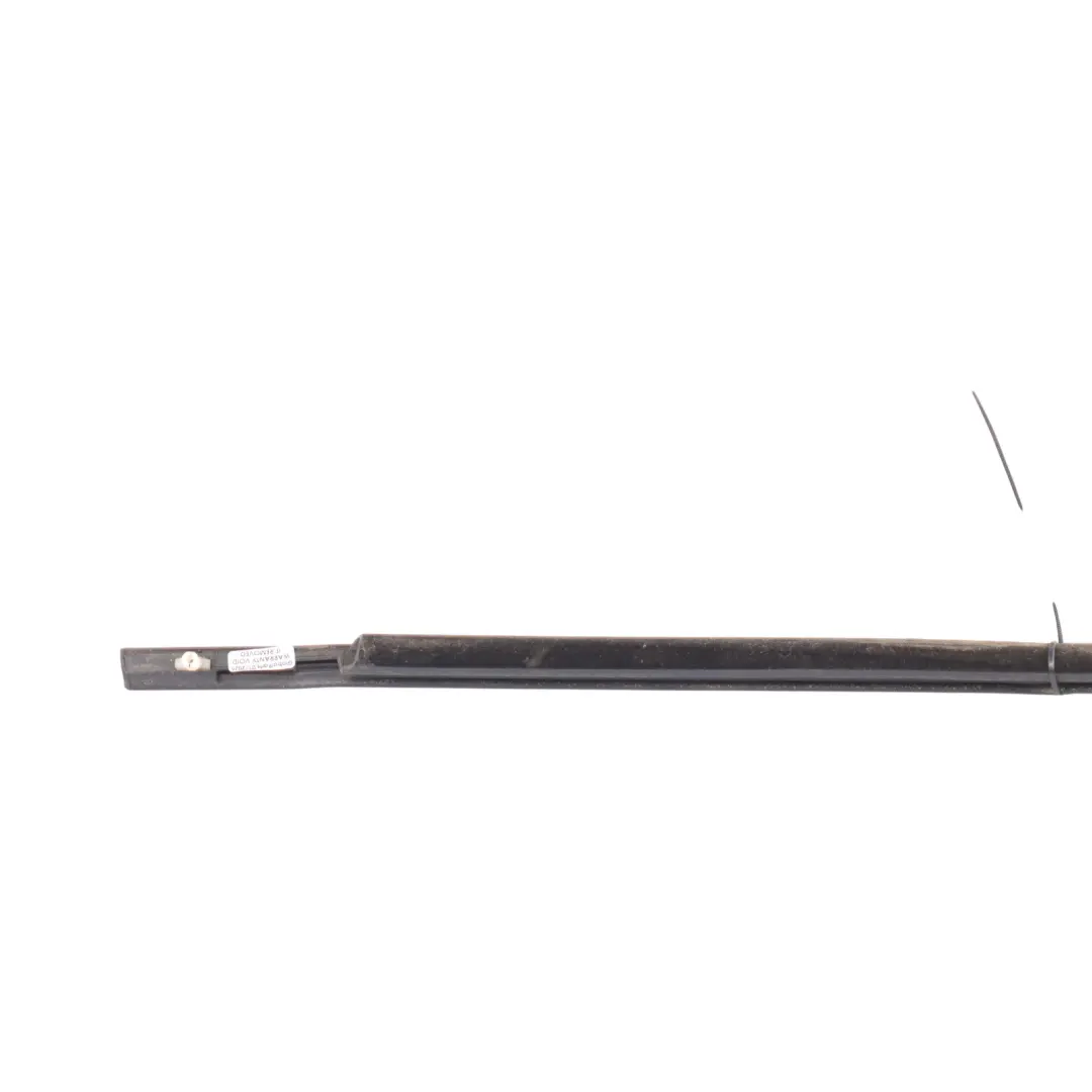 Front Door Outer Weatherstrip Left N/S to Land Rover Freelander 2 L359 with Part number LR001688 Land Rover Freelander 2 L359 Front Door Outer Weatherstrip Left N/S - SKU LR001688 - Part number LR001688