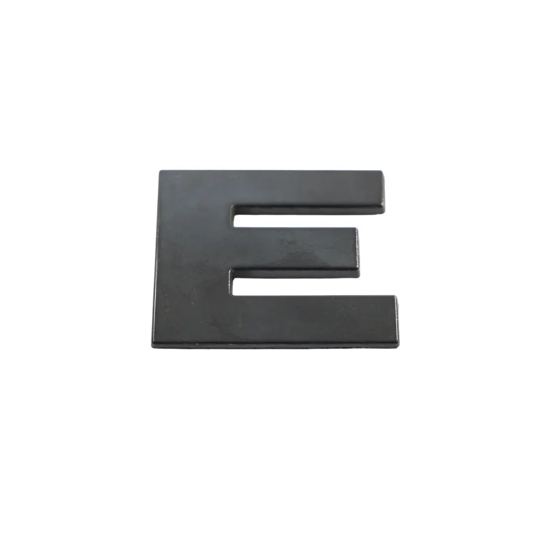 Land Rover Freelander L359 Nameplate Badge Emblem Lettering Front Hood - SKU LR002213 - Part number LR002213