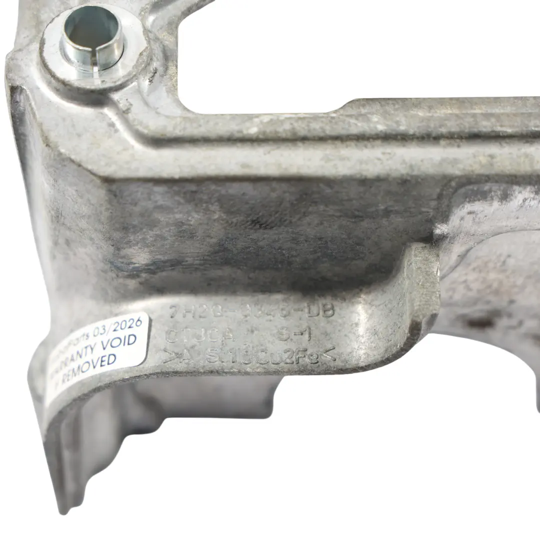 Support Pompe Injection 2.7 V6 7H2Q-9346-DB pour Range Rover Sport L320 à propos du numéro de pièce LR004569 Range Rover Sport L320 Support Pompe Injection 2.7 V6 7H2Q-9346-DB - SKU LR004569 - Numéro de pièce LR004569