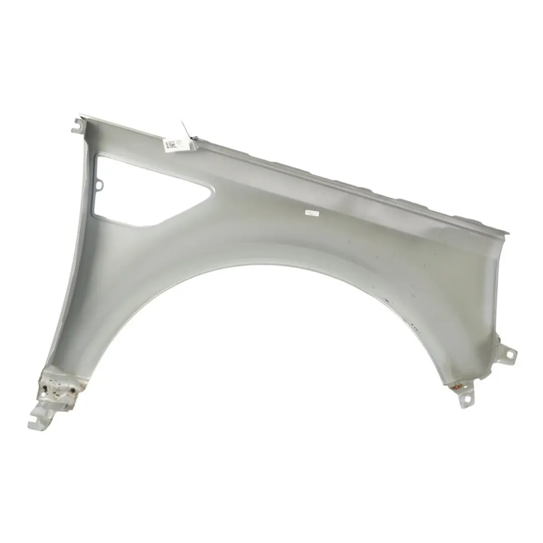 Land Rover Freelander 2 Side Panel Front Left N/S Indus Silver Metallic - 863 - SKU LR005868-INS - Part number LR005868