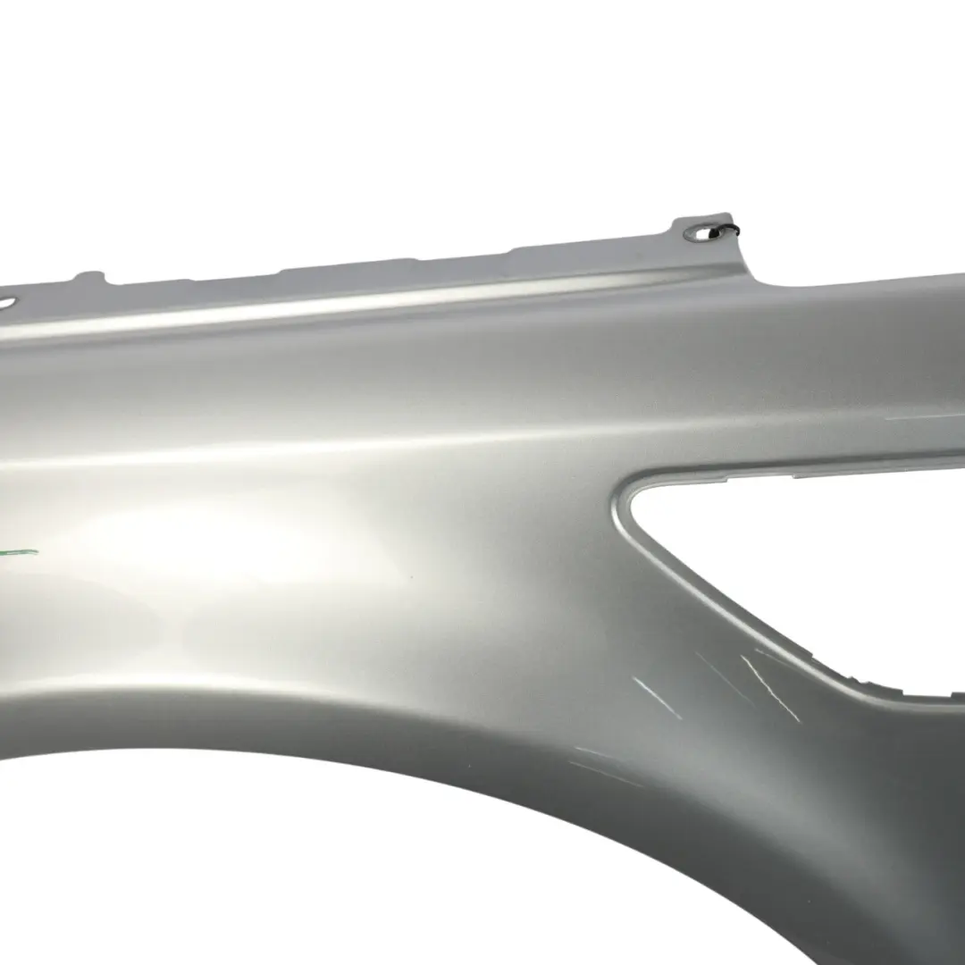 Side Panel Front Left N/S Indus Silver Metallic - 863 to Land Rover Freelander 2 with Part number LR005868 Land Rover Freelander 2 Side Panel Front Left N/S Indus Silver Metallic - 863 - SKU LR005868-INS - Part number LR005868