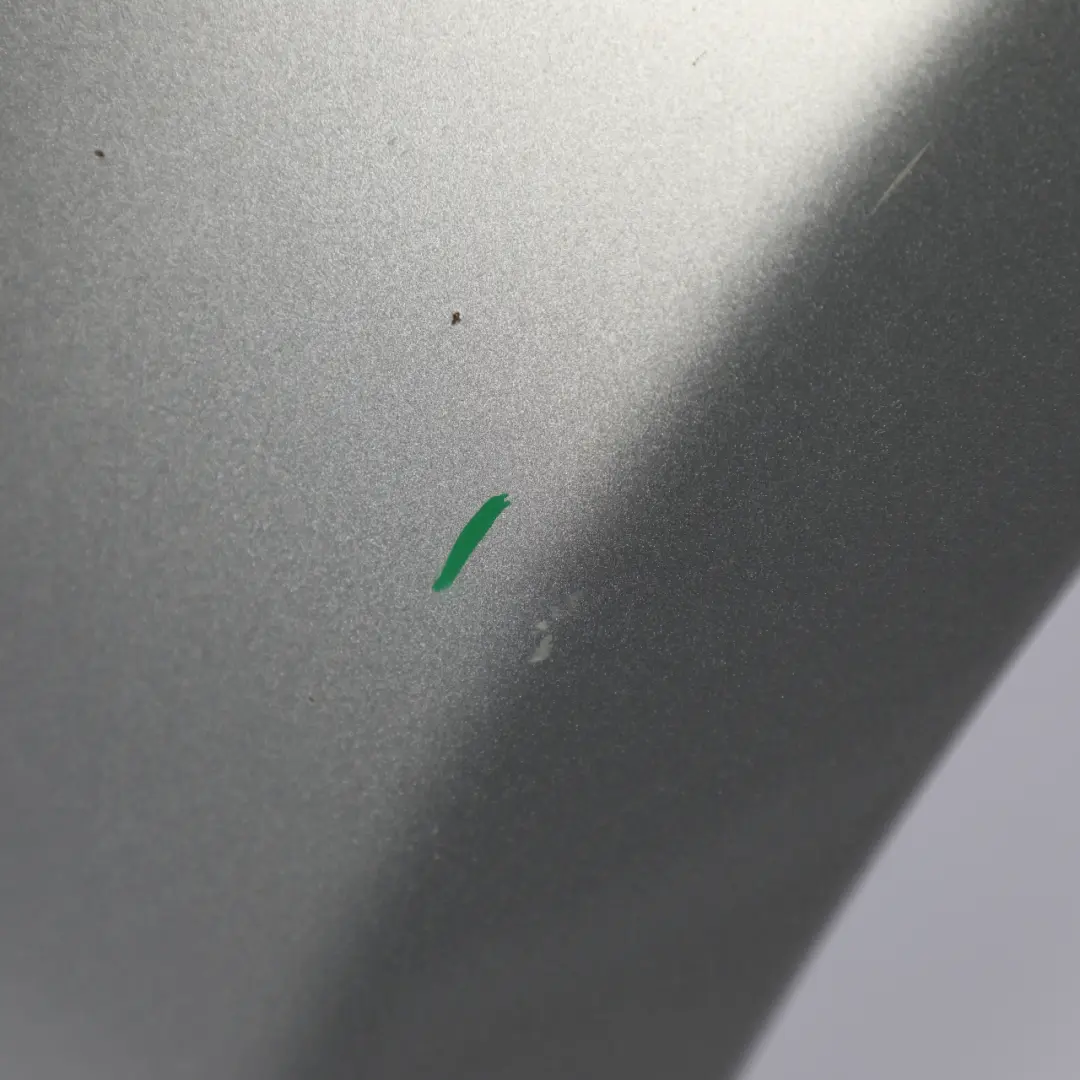 Side Panel Front Left N/S Indus Silver Metallic - 863 to Land Rover Freelander 2 with Part number LR005868 Land Rover Freelander 2 Side Panel Front Left N/S Indus Silver Metallic - 863 - SKU LR005868-INS - Part number LR005868