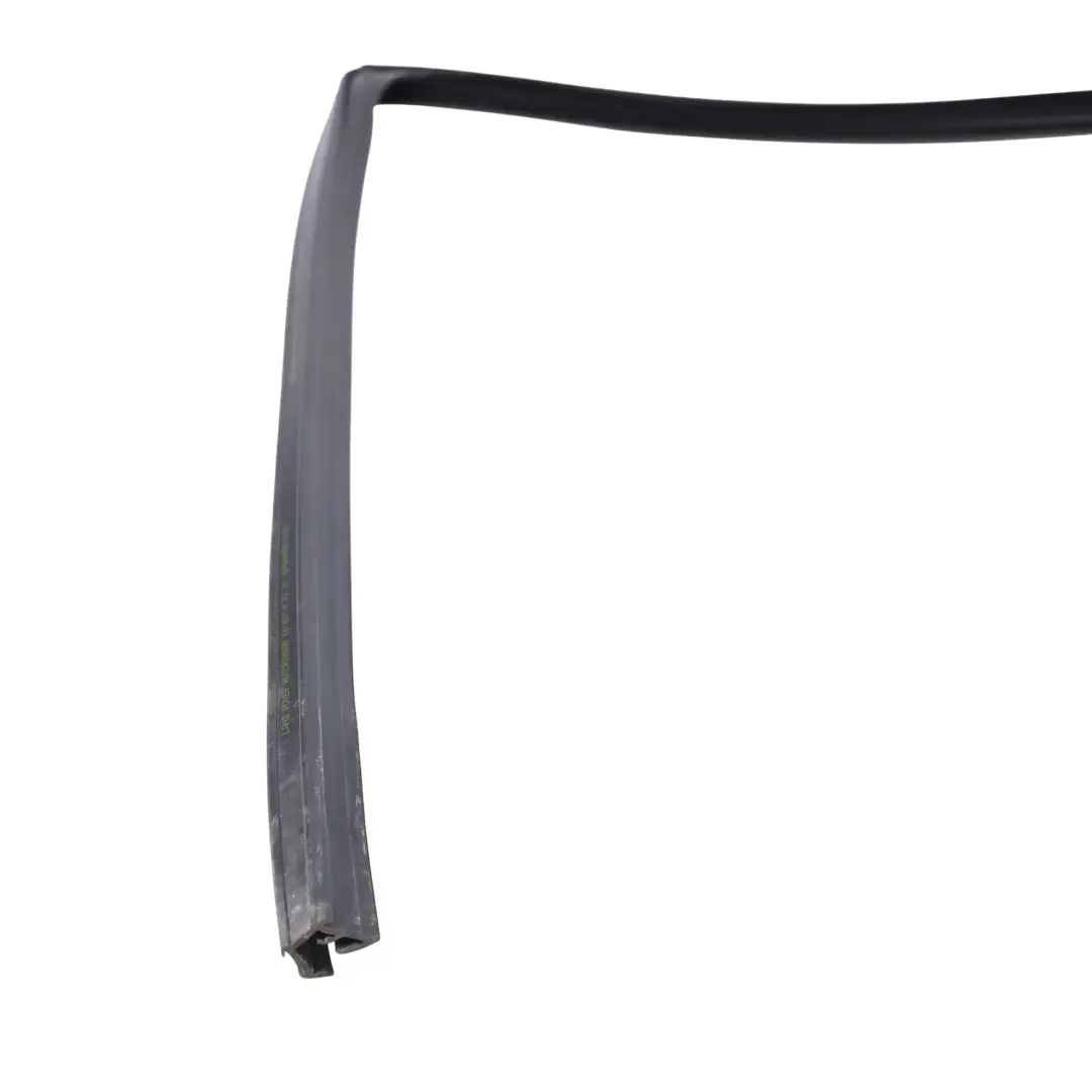 Guía De Ventana Junta Puerta Trasera Derecha 6H52-21510-BF para Land Rover L359 con número de pieza LR007493 Land Rover L359 Guía De Ventana Junta Puerta Trasera Derecha 6H52-21510-BF - SKU LR007493 - Número de pieza LR007493