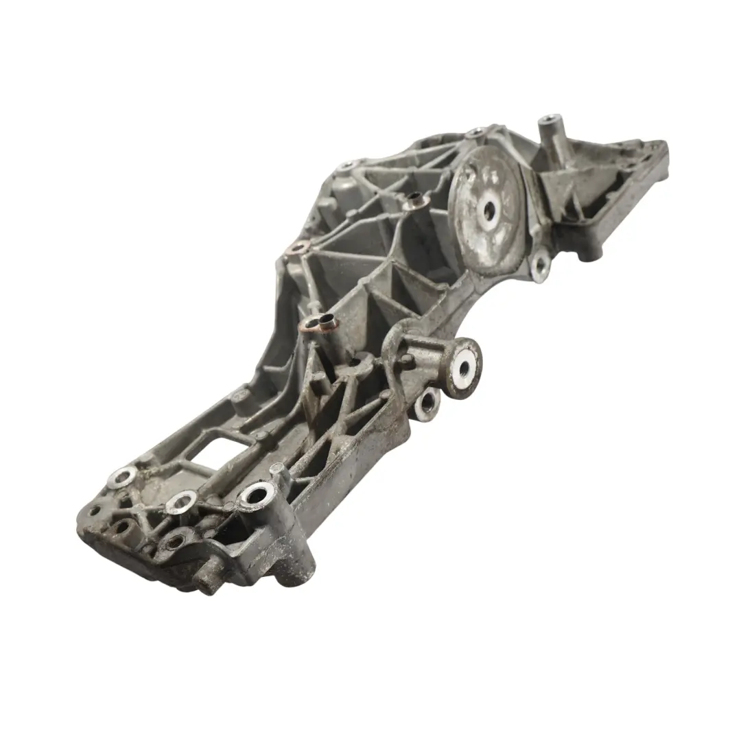 Support Fixation Alternateur 2.2 CRDI 9661310080 pour Land Rover Freelander L359 à propos du numéro de pièce LR007753 Land Rover Freelander L359 Support Fixation Alternateur 2.2 CRDI 9661310080 - SKU LR007753 - Numéro de pièce LR007753