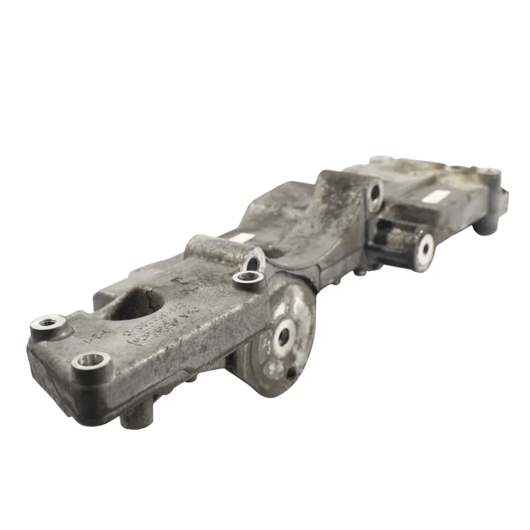 Soporte Bracket Alternador 2.2 CRDI 9661310080 para Land Rover Freelander L359 con número de pieza LR007753 Land Rover Freelander L359 Soporte Bracket Alternador 2.2 CRDI 9661310080 - SKU LR007753 - Número de pieza LR007753