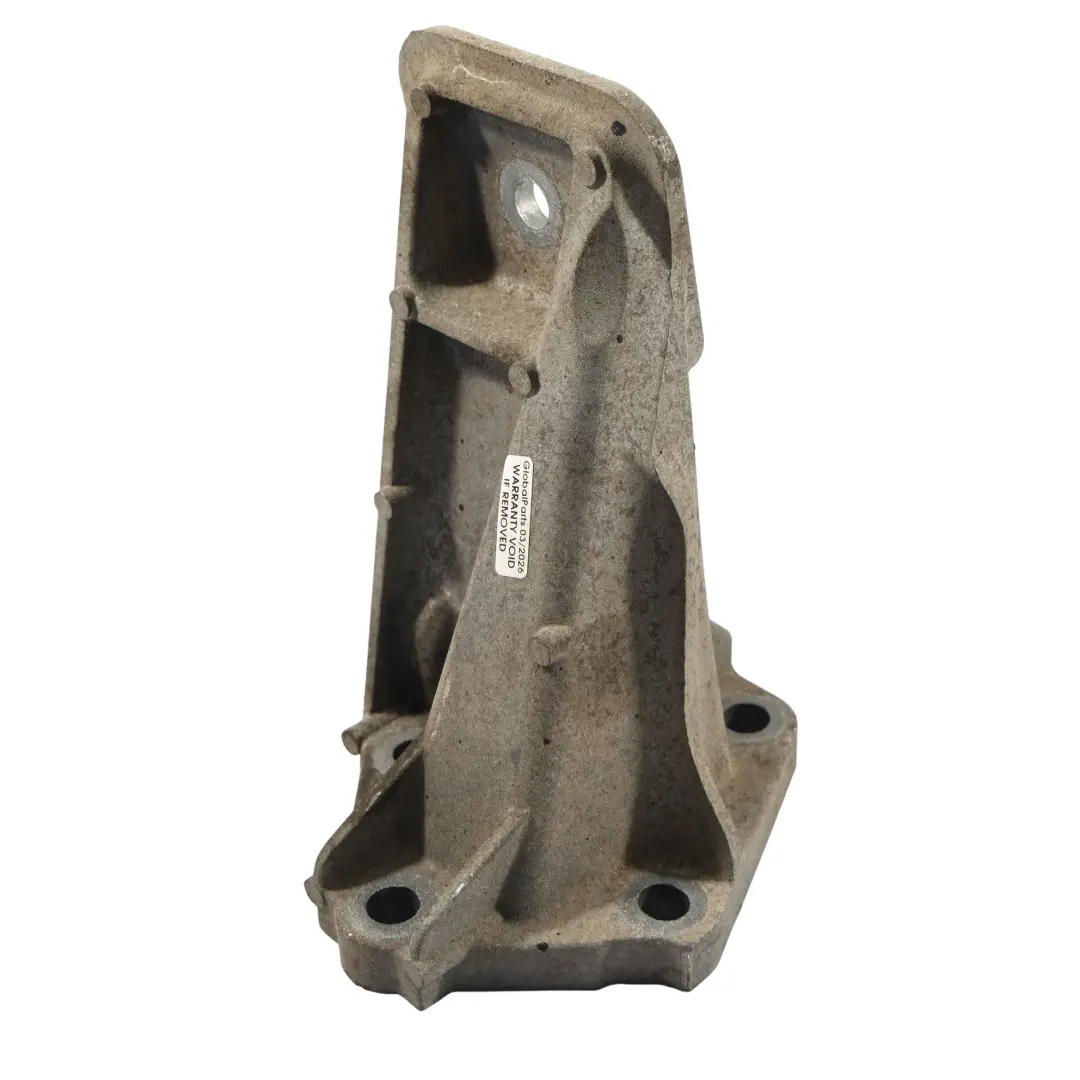 Land Rover Discovery 4 L319 Support Fixation Moteur Gauche AH22-6061-BA - SKU LR007802 - Numéro de pièce LR007802