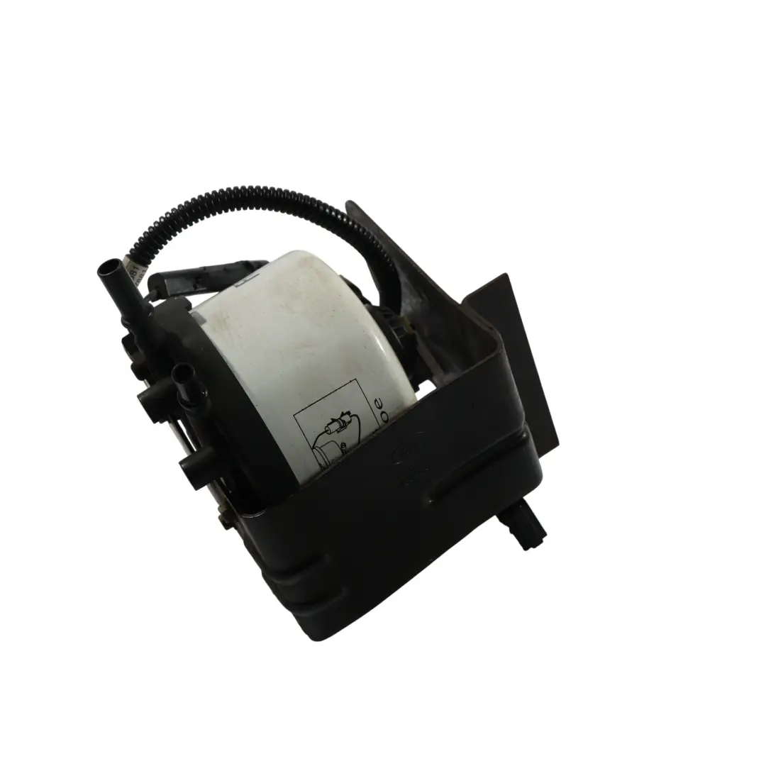 Filter With Housing to Land Rover Discovery 4 L319 Fuel with Part number LR010416 Land Rover Discovery 4 L319 Fuel Filter With Housing - SKU LR010416 - Part number LR010416