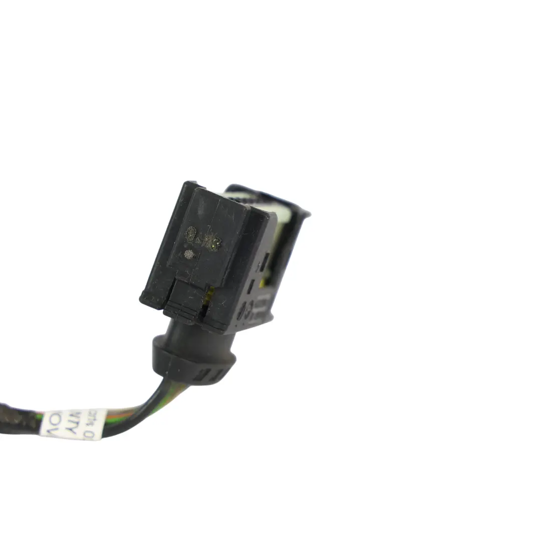 Luz Trasera Enchufe Cable Toma Izquierda para Range Rover L322 con número de pieza LR010776 Range Rover L322 Luz Trasera Enchufe Cable Toma Izquierda - SKU LR010776-2 - Número de pieza LR010776