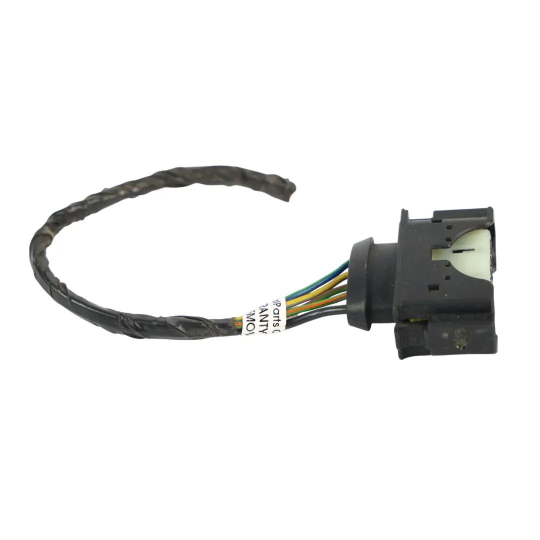 Feu Arrière Gauche Prise Câble pour Range Rover L322 à propos du numéro de pièce LR010776 Range Rover L322 Feu Arrière Gauche Prise Câble - SKU LR010776-2 - Numéro de pièce LR010776