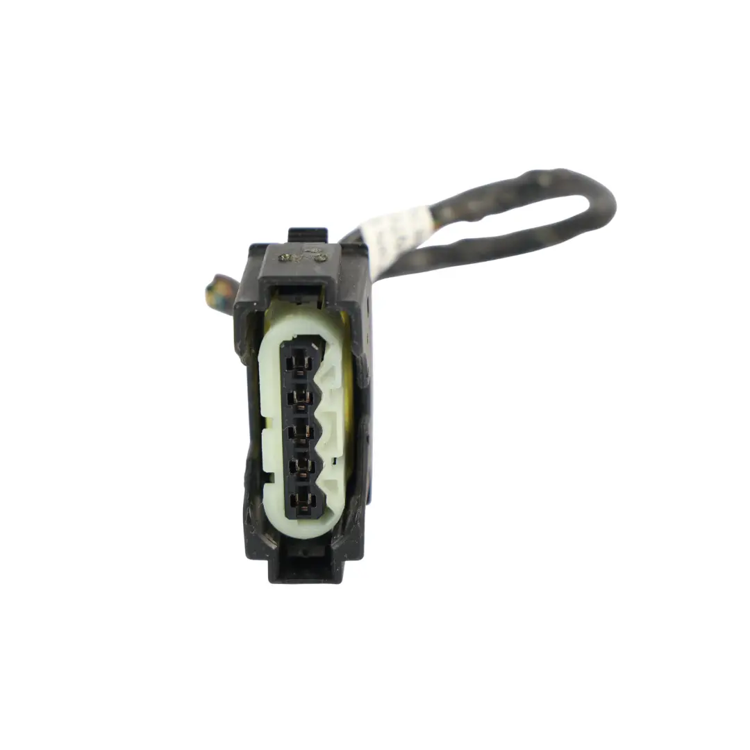 Range Rover L322 Taillight Light Rear Lamp Plug Cable Socket Left N/S - SKU LR010776-2 - Part number LR010776