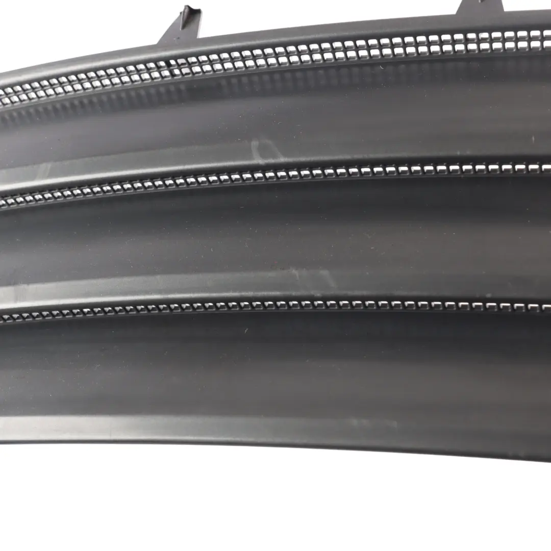 Side Panel Fender Grille Cover Panel Right O/S AH42-16A414-AA to Range Rover L322 with Part number LR011352 Range Rover L322 Side Panel Fender Grille Cover Panel Right O/S AH42-16A414-AA - SKU LR011352 - Part number LR011352