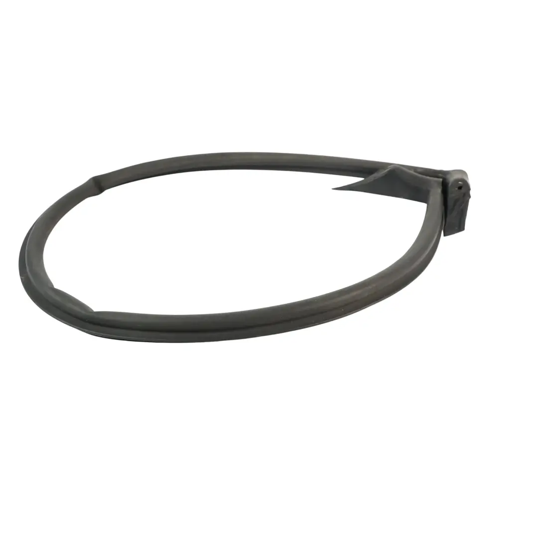 Range Rover L322 Boot Trunk Centre Seal Rubber Weatherstrip Gasket - SKU LR011845 - Part number LR011845
