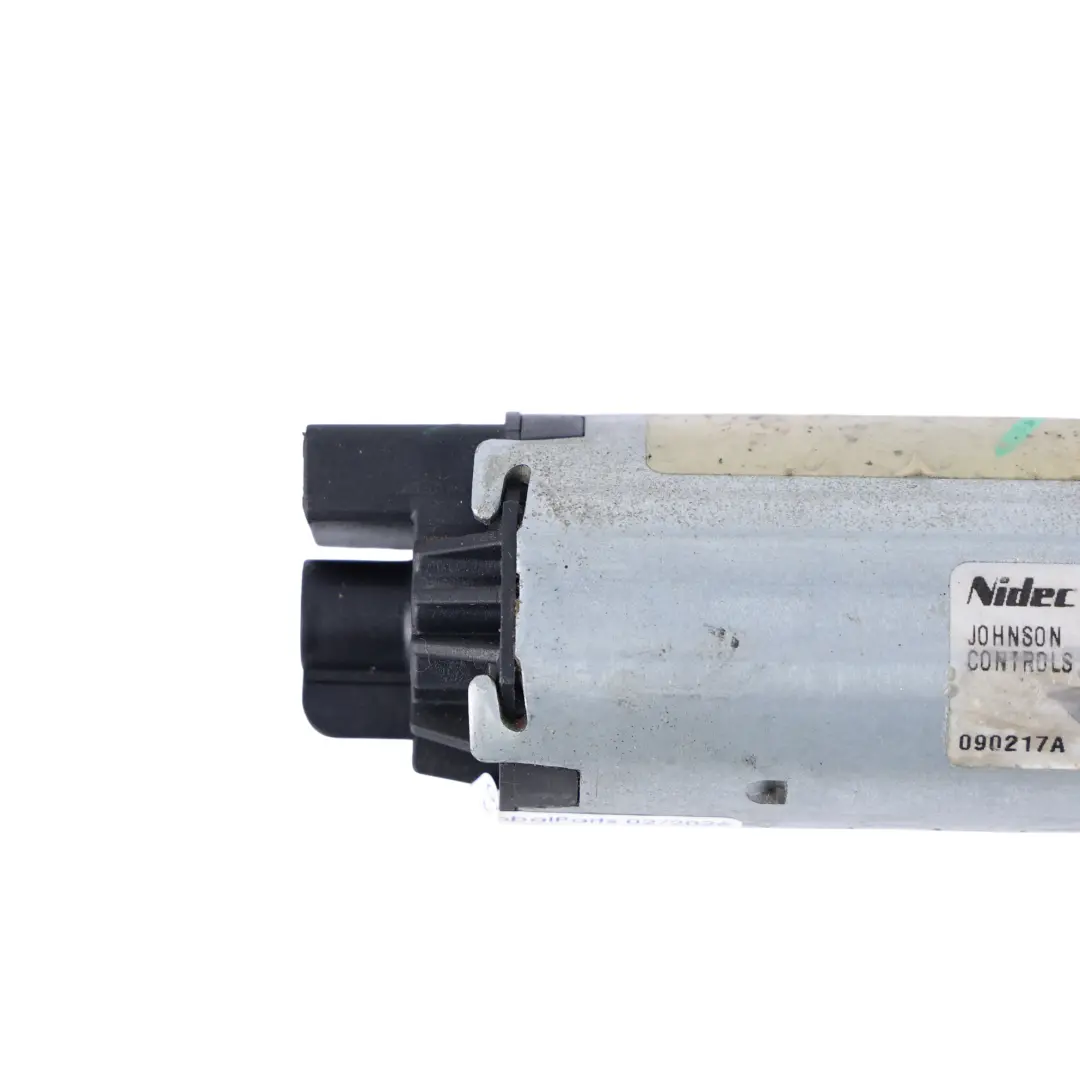 Motore Regolazione Sedili Anteriore Sinistro 404963 per Land Rover Discovery 3 L319 con numero di parte LR012040 Land Rover Discovery 3 L319 Motore Regolazione Sedili Anteriore Sinistro 404963 - SKU LR012040 - Numero di parte LR012040