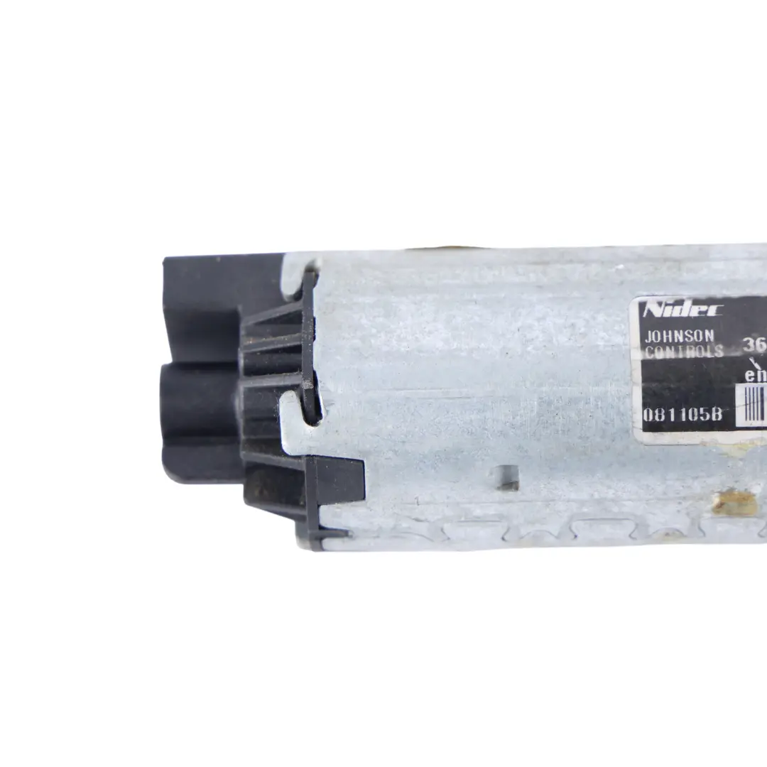Land Rover Discovery 3 L319 Seat Control Motor Front Right O/S 404964 - SKU LR012041 - Part number LR012041