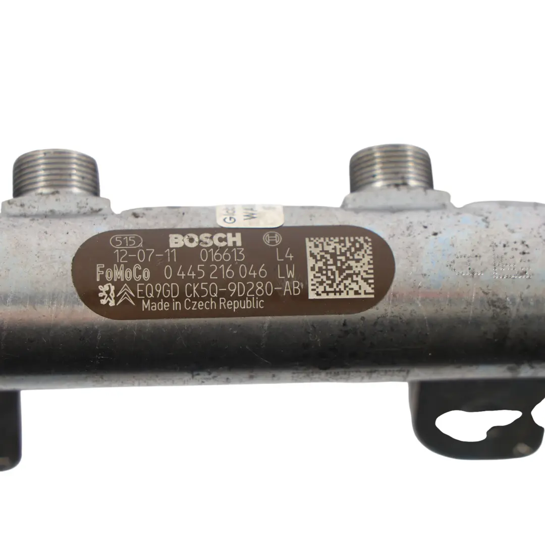 Land Rover Discovery 4 L319 Rampe D'Injection Carburant 3.0 Diesel CK5Q-9D280-AB - SKU LR013182 - Numéro de pièce LR013182